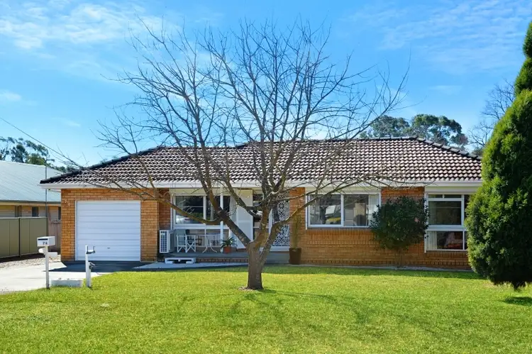 76 Bowral Street, Welby NSW 2575