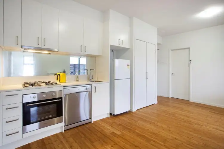 Fifth view of Homely apartment listing, 6/1126 North Road, Bentleigh East VIC 3165