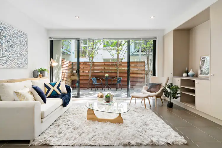 3/30 Selwyn Avenue, Elwood VIC 3184