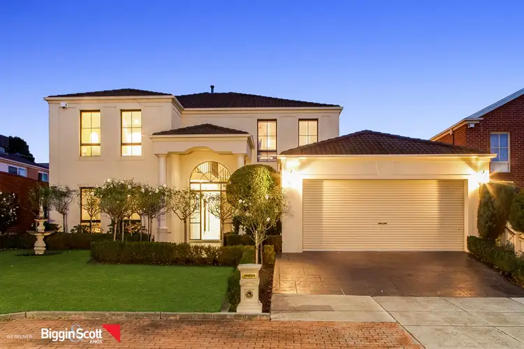 31 Mosman Close, Wantirna South VIC 3152