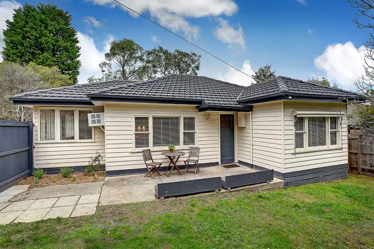 26 Holland Road, Ringwood East VIC 3135