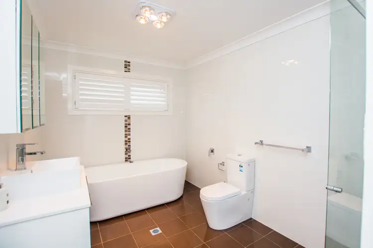Fifth view of Homely house listing, 1 Kooralbyn Place, Shell Cove NSW 2529