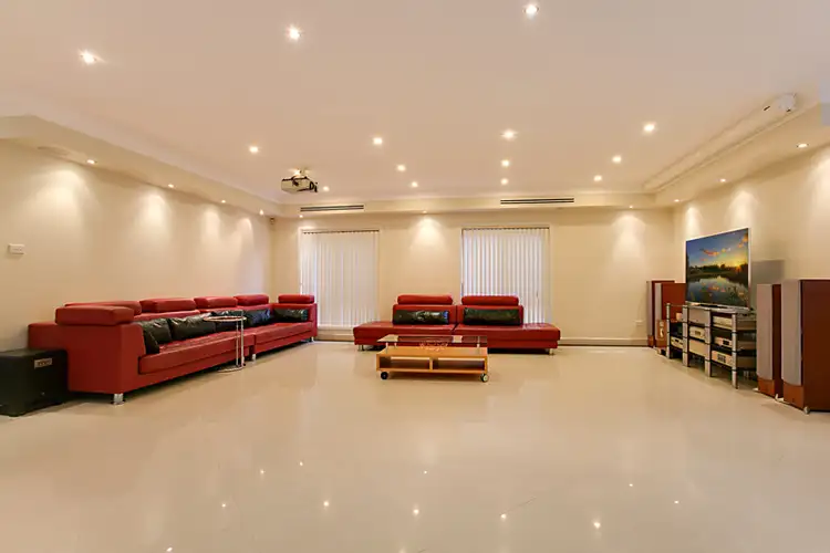 Fourth view of Homely house listing, 6 Pontville Close, West Hoxton NSW 2171