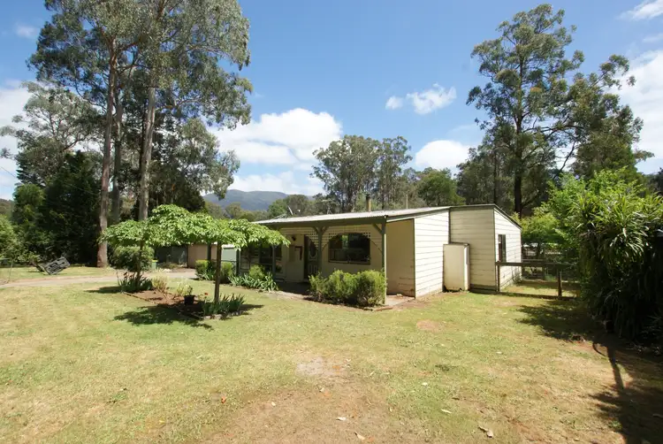 11 Whitegum Drive, East Warburton VIC 3799