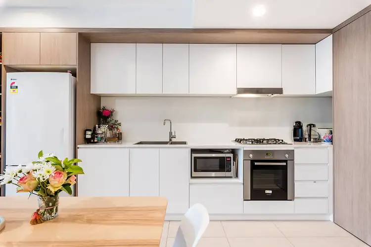 Sixth view of Homely apartment listing, 2021/123 Cavendish Road, Coorparoo QLD 4151