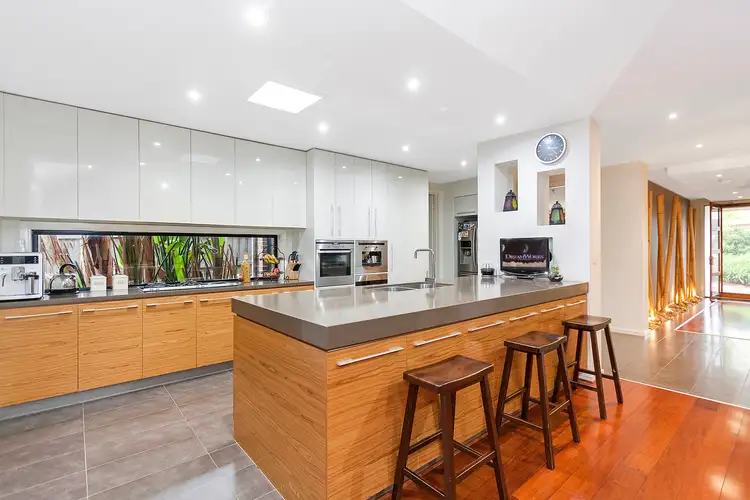 Second view of Homely house listing, 5 Vaucluse Rise, Doreen VIC 3754