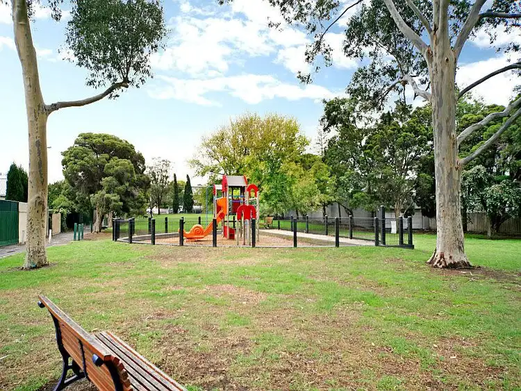 Sixth view of Homely apartment listing, 2/74 Denbigh Road, Armadale VIC 3143