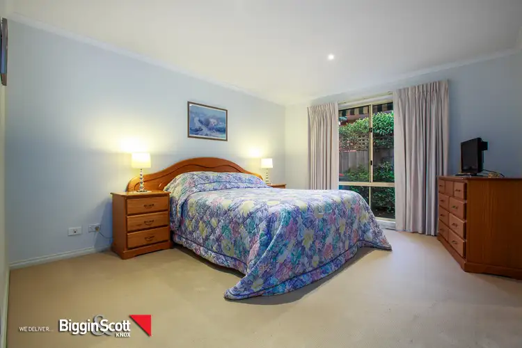 Fifth view of Homely house listing, 2/8 Leo Close, Wantirna South VIC 3152