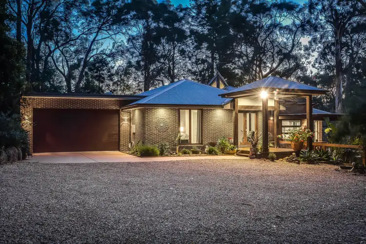 3 Creekbank Street, Upwey VIC 3158