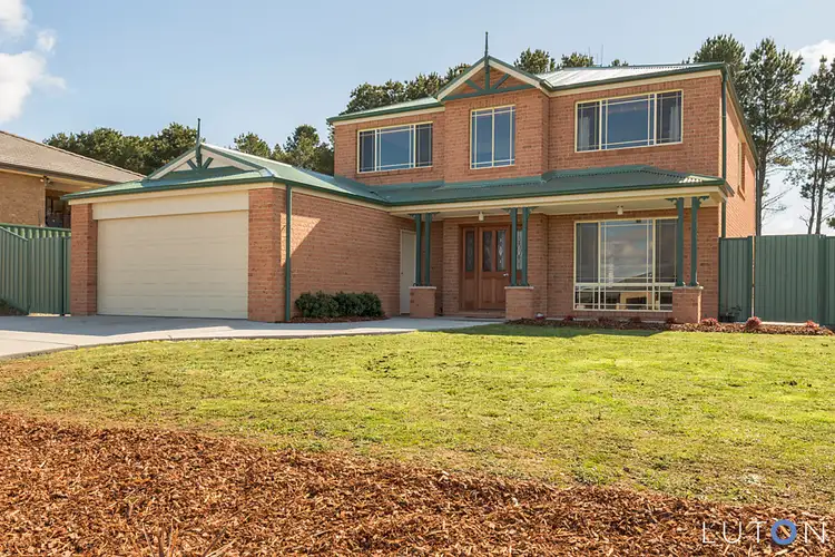 2 Simms  Drive, Bungendore NSW 2621