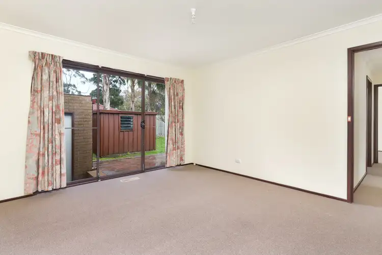 Fifth view of Homely house listing, 10 Kilberry Crescent, Hallam VIC 3803