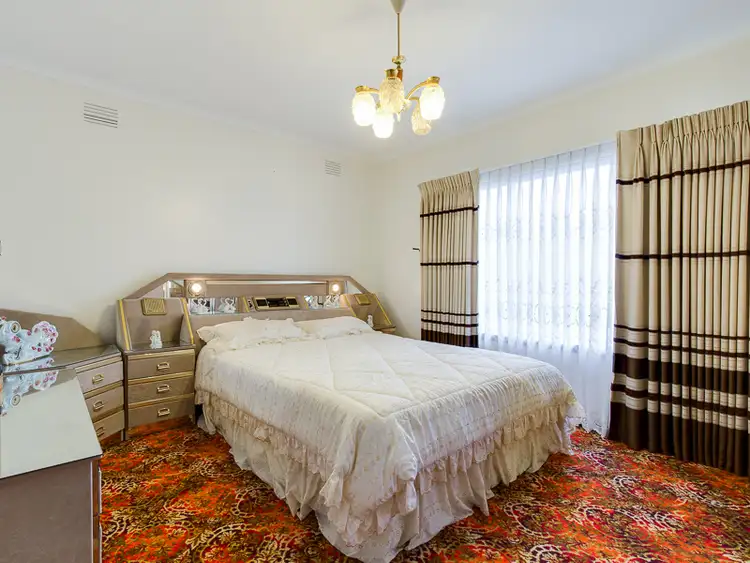 Sixth view of Homely house listing, 28 President Road, Albanvale VIC 3021
