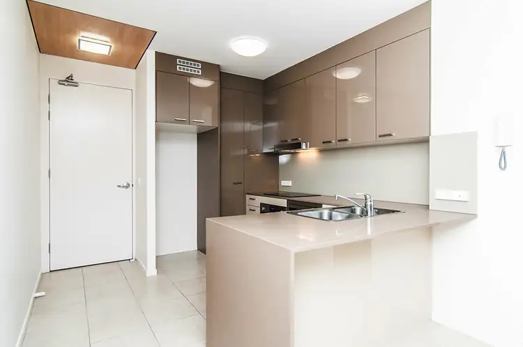 Third view of Homely unit listing, 5/74 Durham Street, St Lucia QLD 4067