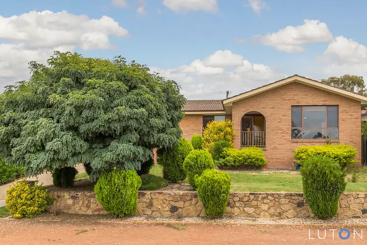 18 Badcoe Street, Gowrie ACT 2904