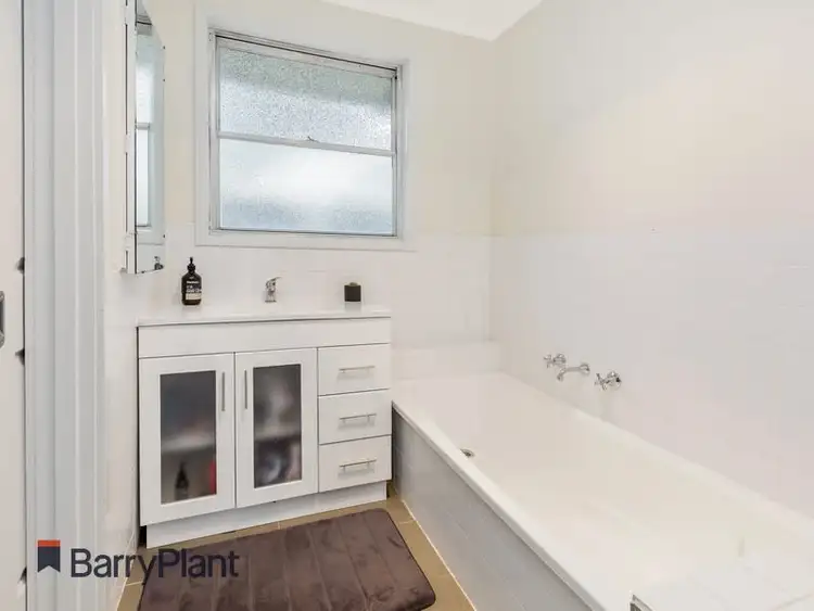 Fifth view of Homely house listing, 4 Carramar Street, Mornington VIC 3931