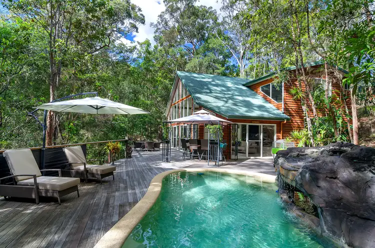 29 Calcita Avenue, Elanora QLD 4221