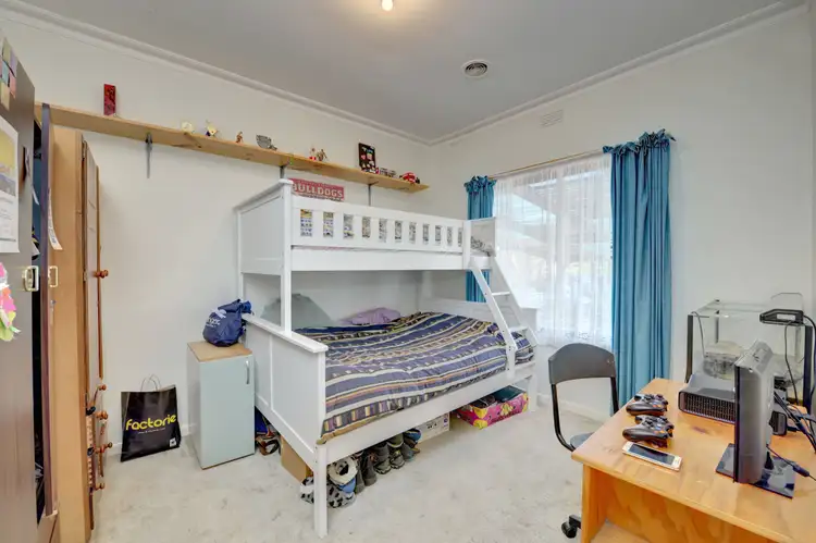 Sixth view of Homely house listing, 7 Kelvin Avenue, Sebastopol VIC 3356