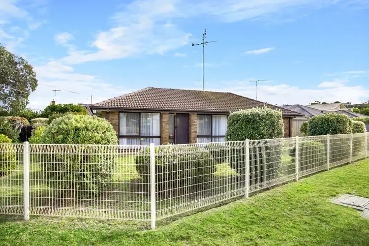 19 Pembroke Road, Ocean Grove VIC 3226