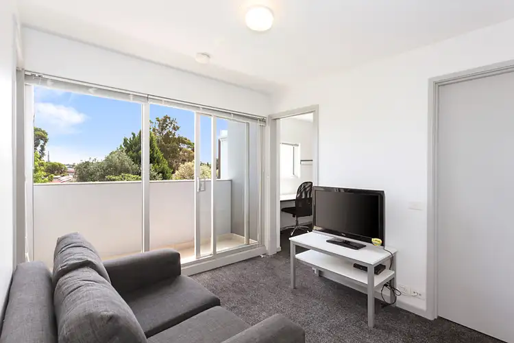 111/1728 Dandenong Road, Clayton VIC 3168