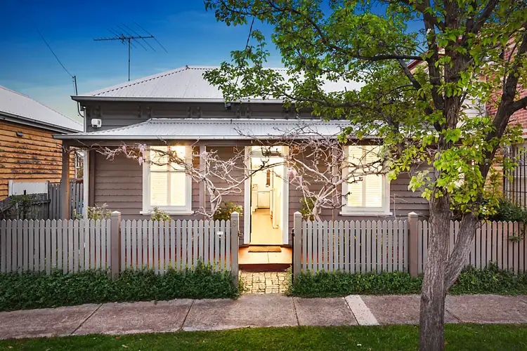 5 Walter Street, Seddon VIC 3011