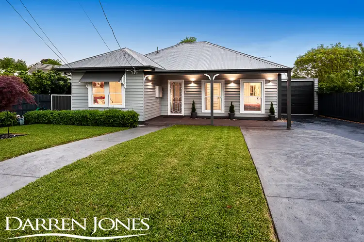 25 Crellin Crescent, Watsonia VIC 3087