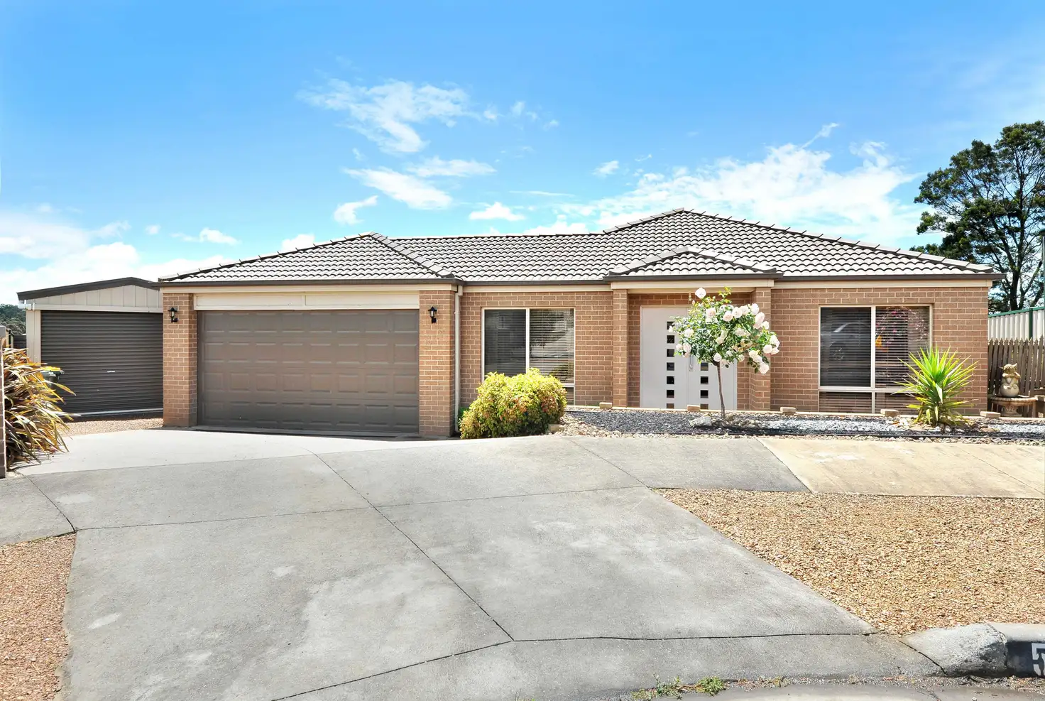 Main view of Homely house listing, 5 Frow Court, Canadian VIC 3350
