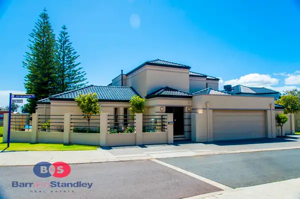Second view of Homely house listing, 2 Abrahamson Mews, Bunbury WA 6230