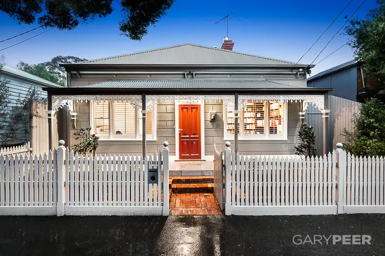 18 Linton Street, St Kilda East VIC 3183