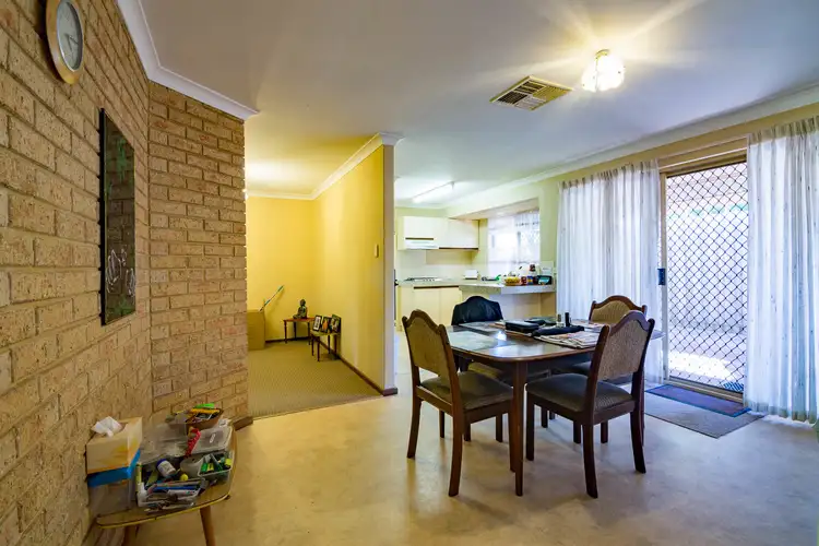 Fourth view of Homely unit listing, 2/5 Cambridge Crescent, East Bunbury WA 6230