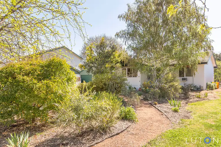 7 Mills Street, Hackett ACT 2602