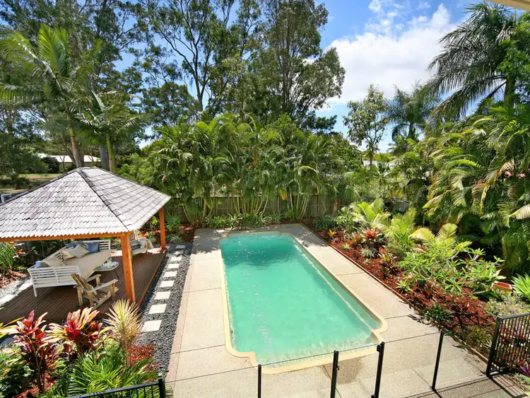 27 Starboard Avenue, Noosaville QLD 4566