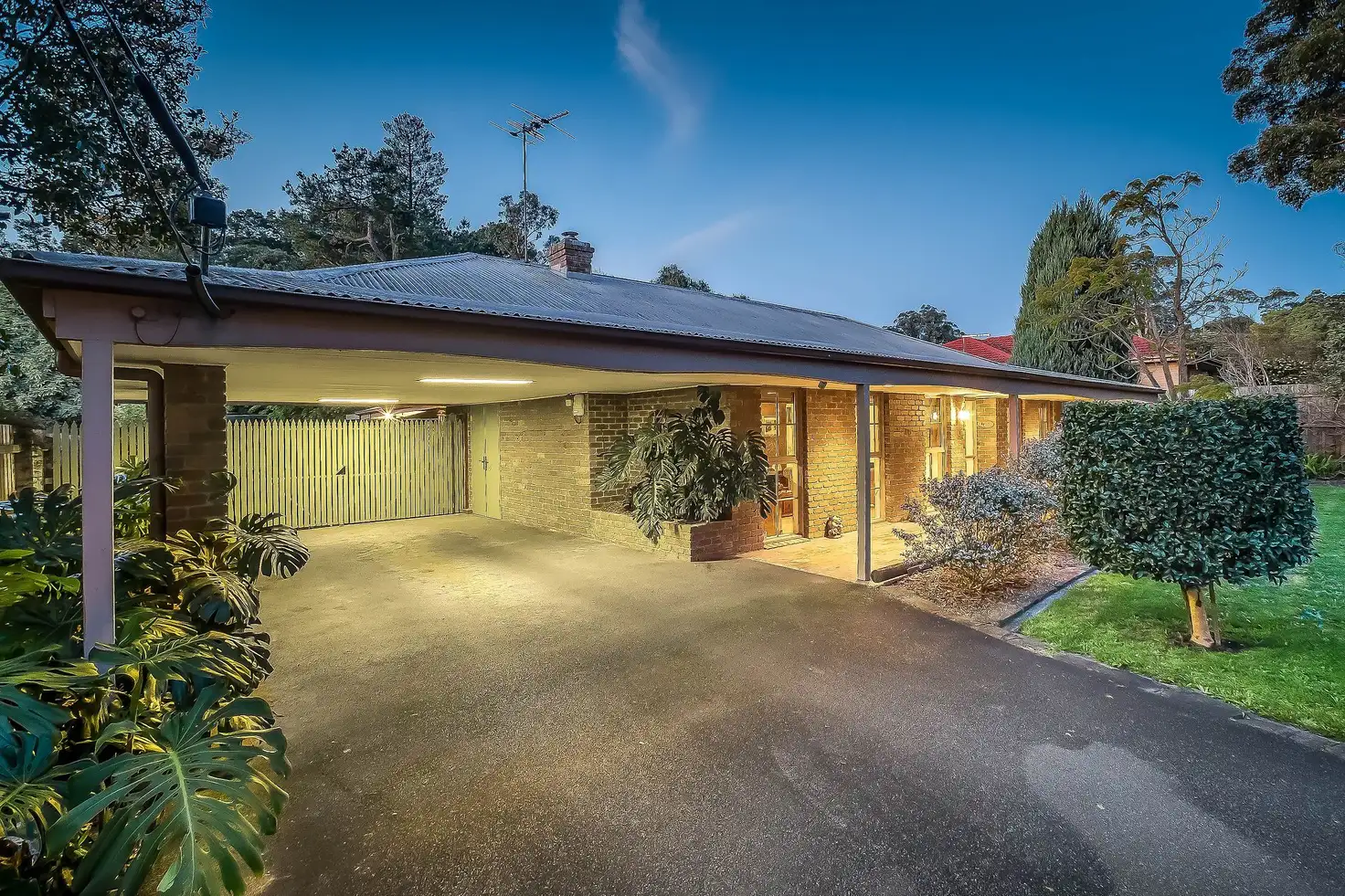 Main view of Homely house listing, 33 Gladesville Drive, Kilsyth VIC 3137