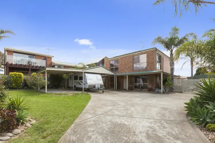 10 Hettie Court, Torquay VIC 3228