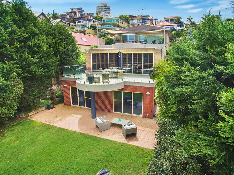 2/11 Clifford Avenue, Fairlight NSW 2094