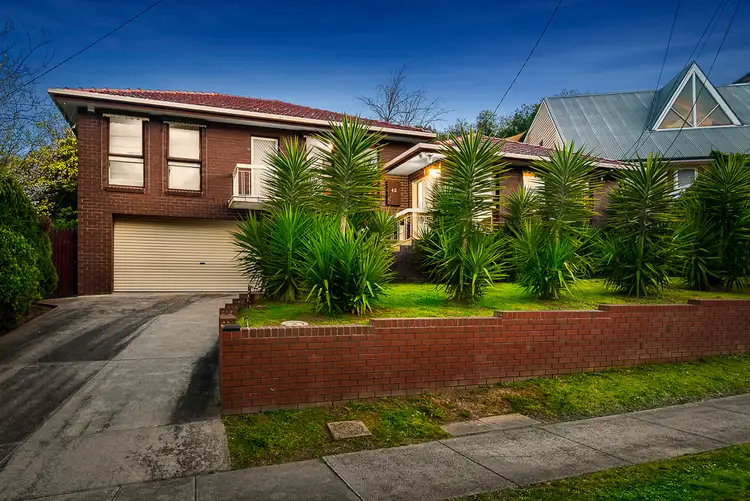 42 Booyan Crescent, Greensborough VIC 3088