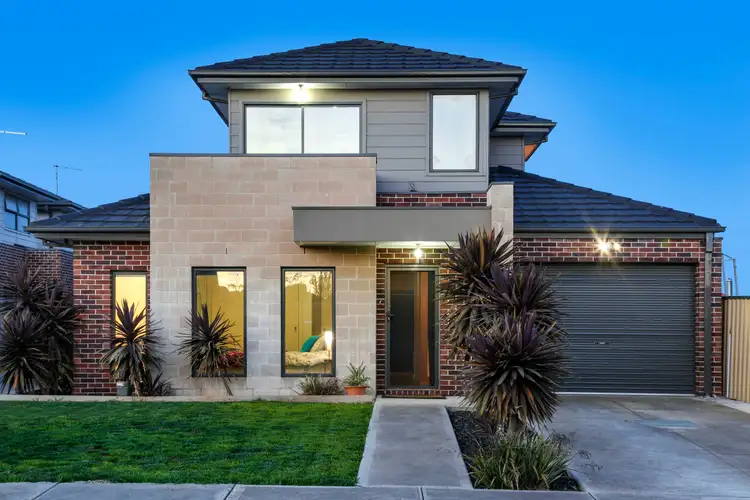 7/28 Buckingham Street, Sydenham VIC 3037