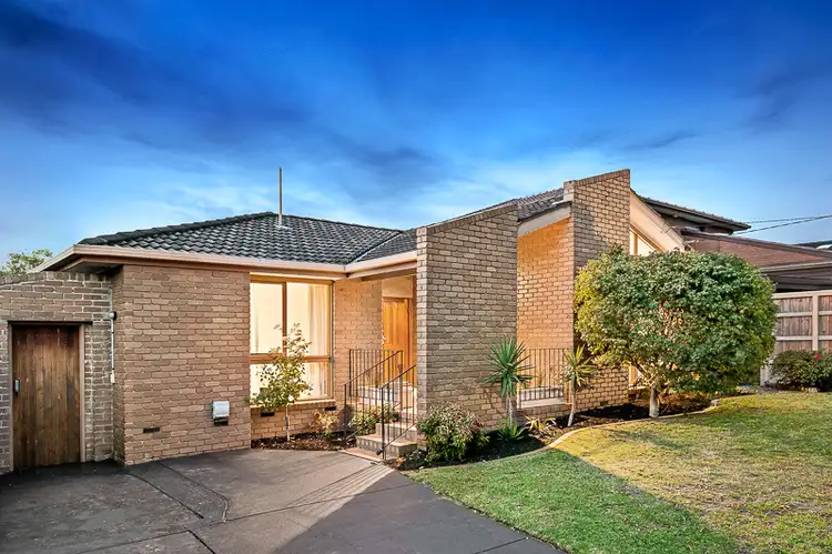 6 Longstaff Street, Carnegie VIC 3163
