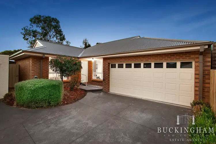 House 2/42 Wattle Drive, Watsonia VIC 3087