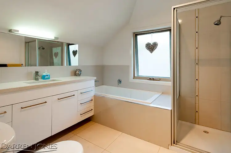 Sixth view of Homely unit listing, 2/71 Plenty Lane, Greensborough VIC 3088