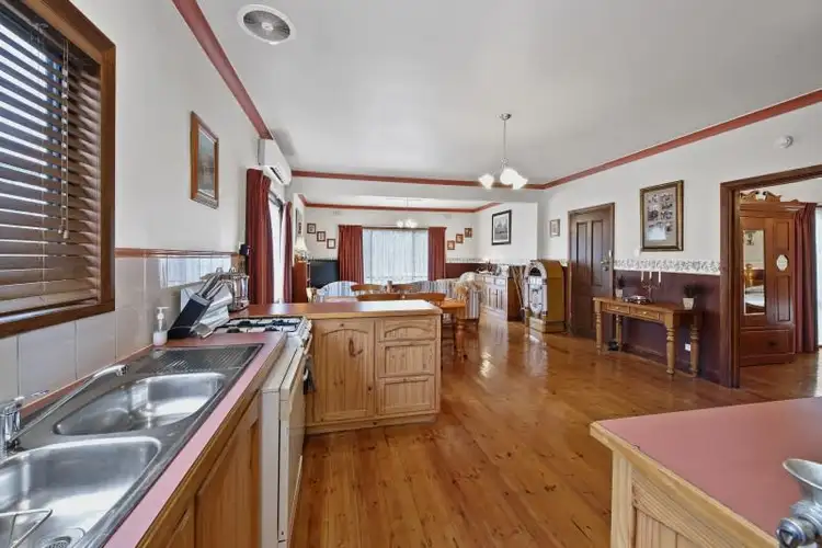 Fourth view of Homely house listing, 18 Shelley Street, Wendouree VIC 3355
