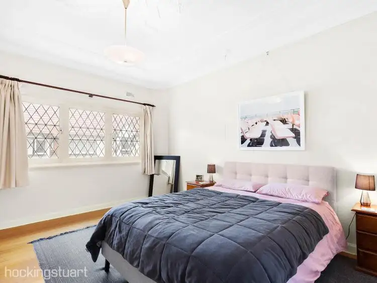 Third view of Homely apartment listing, 5/71 Ormond Road, Elwood VIC 3184