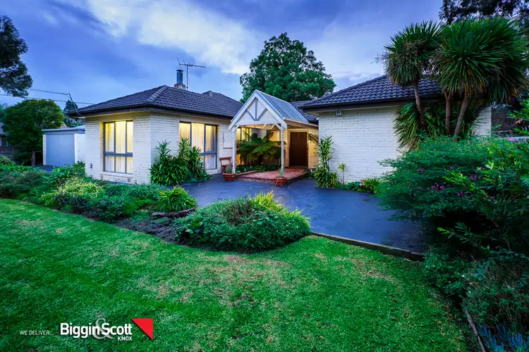 51 Tulip  Crescent, Boronia VIC 3155
