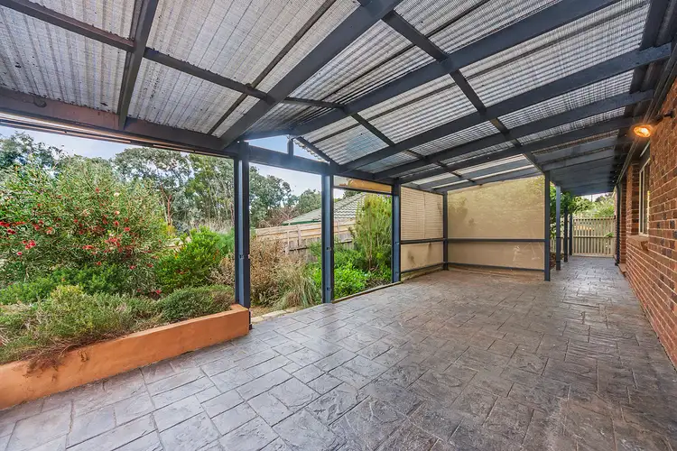 Fifth view of Homely house listing, 3 Robin Place, South Morang VIC 3752