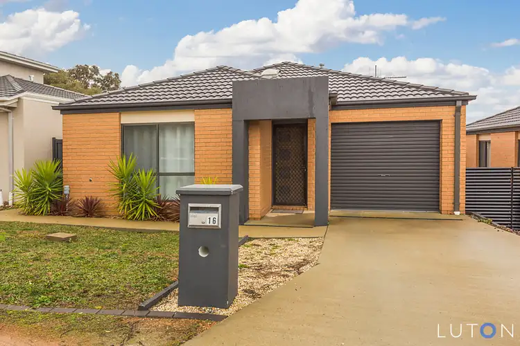 16 Dunk Street, Casey ACT 2913