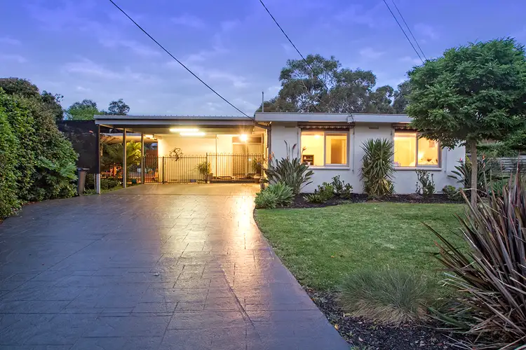 6 Pointside Avenue, Bayswater North VIC 3153