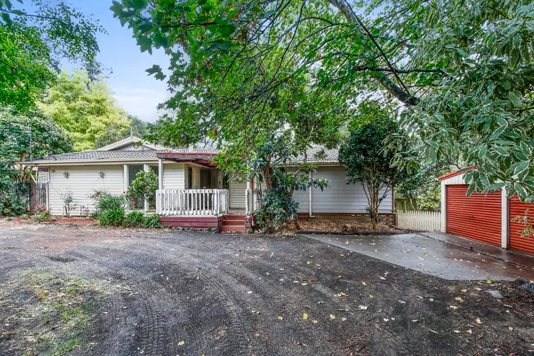 2927 Warburton Highway, Wesburn VIC 3799