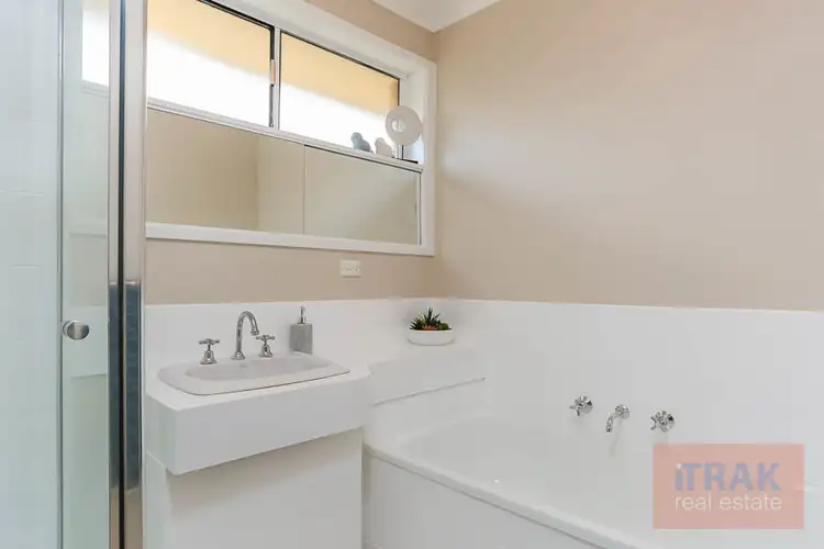 Sixth view of Homely house listing, 2 Carramar Court, Bayswater VIC 3153