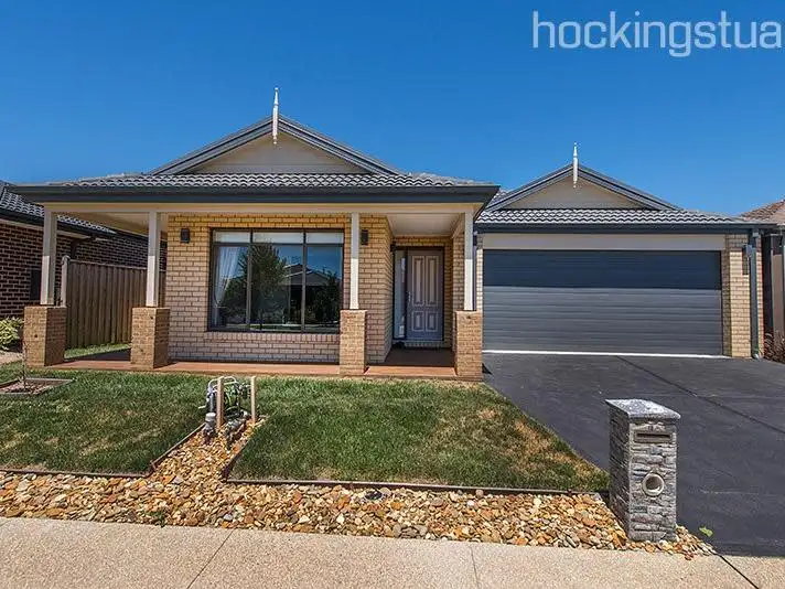 18 Naomi Street, Pakenham VIC 3810