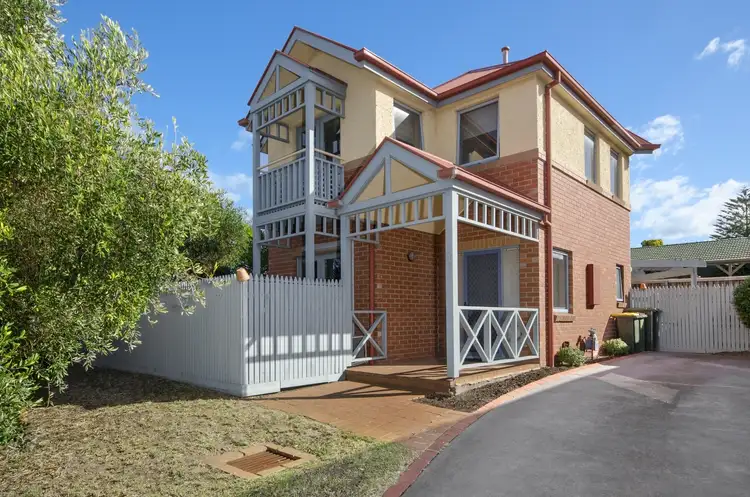 1/38 Bethune Street, Queenscliff VIC 3225