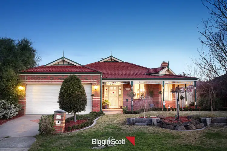 15 Marisa Crescent, Berwick VIC 3806